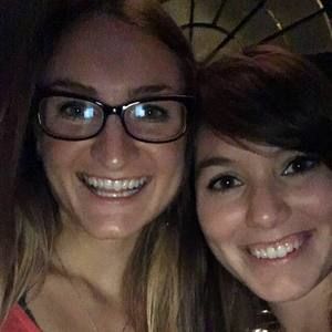 Meet your Posher, Carly